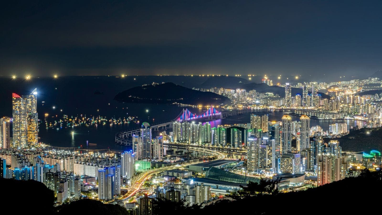 Busan Giants Weekend by KTX