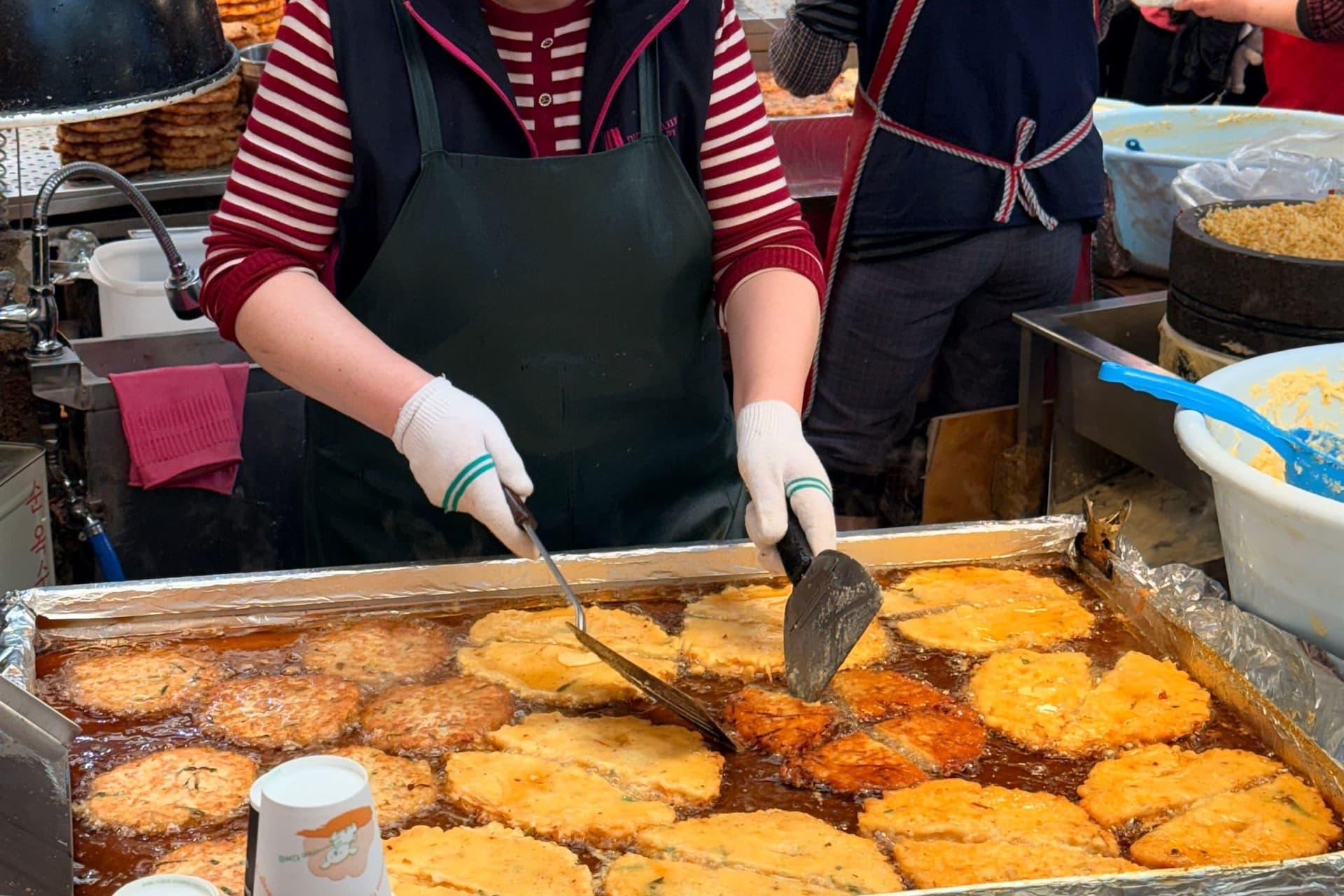 Market Food Crawl